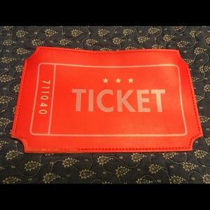 Small Ipsy makeup bag (salmon color)